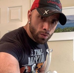 Meet your Posher, Merry